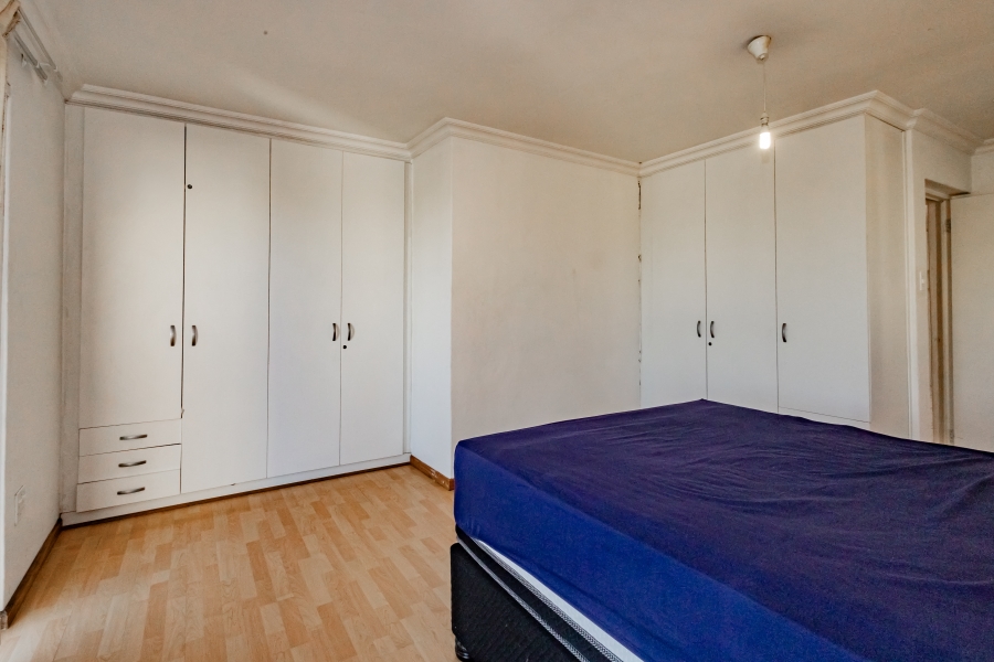 To Let 1 Bedroom Property for Rent in Loevenstein Western Cape
